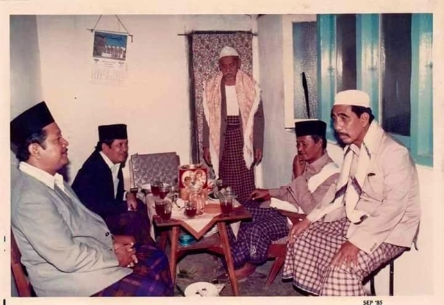 Sang Kiai dan Keyakinannya