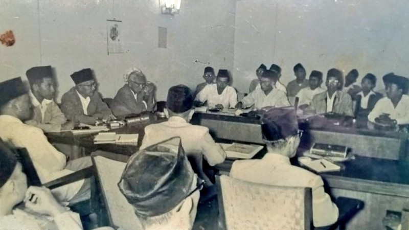 Antara Westernisasi dan Bid’ah Phoby