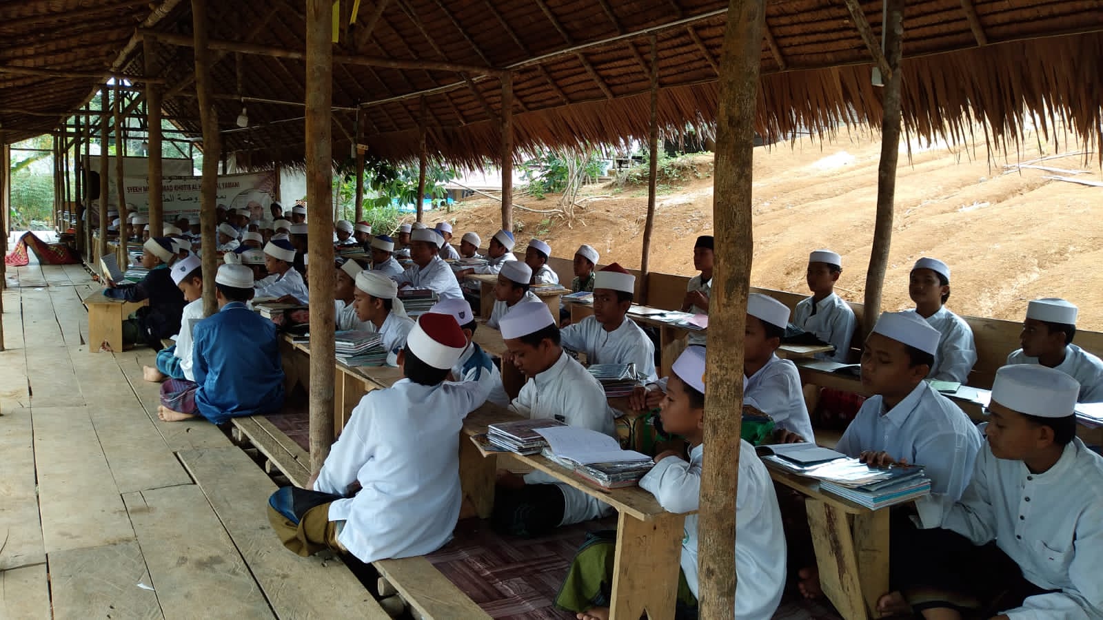 Memahami Peran Budaya Pesantren