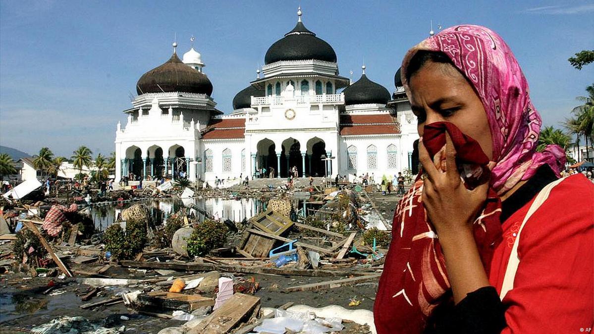 Tragedi Itu Bernama Tsunami