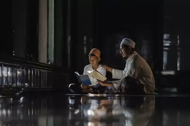 Anak-Anak Ibrahim yang Beragama Islam, Tuhan Tidak Butuh Dibela