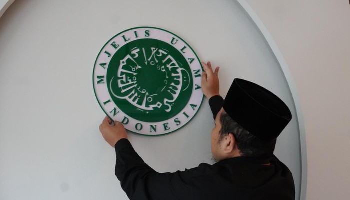 Kembali ke Konstitusi (Wawancara)